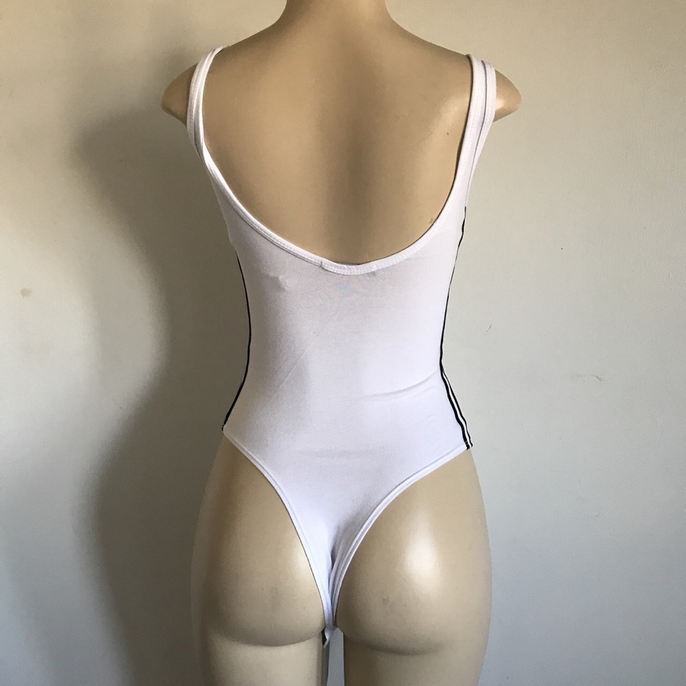“First Class B****” Bodysuit🌈 - Picture 3 of 4